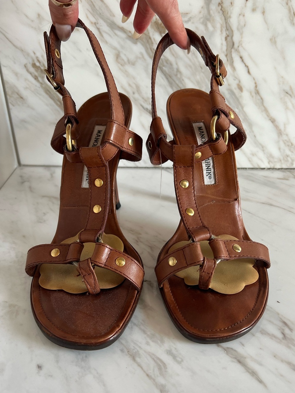 Vintage Manolo Blahnik Heels 38.5 Brown Gold T Strap